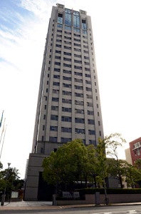 池の浅瀬で2歳男児抱いた祖母見つかる…男児は死亡