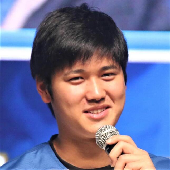 大谷翔平にニセモノ出現⁉︎　トンデモお面にファン困惑「これはひどい」「やめてくれ…」