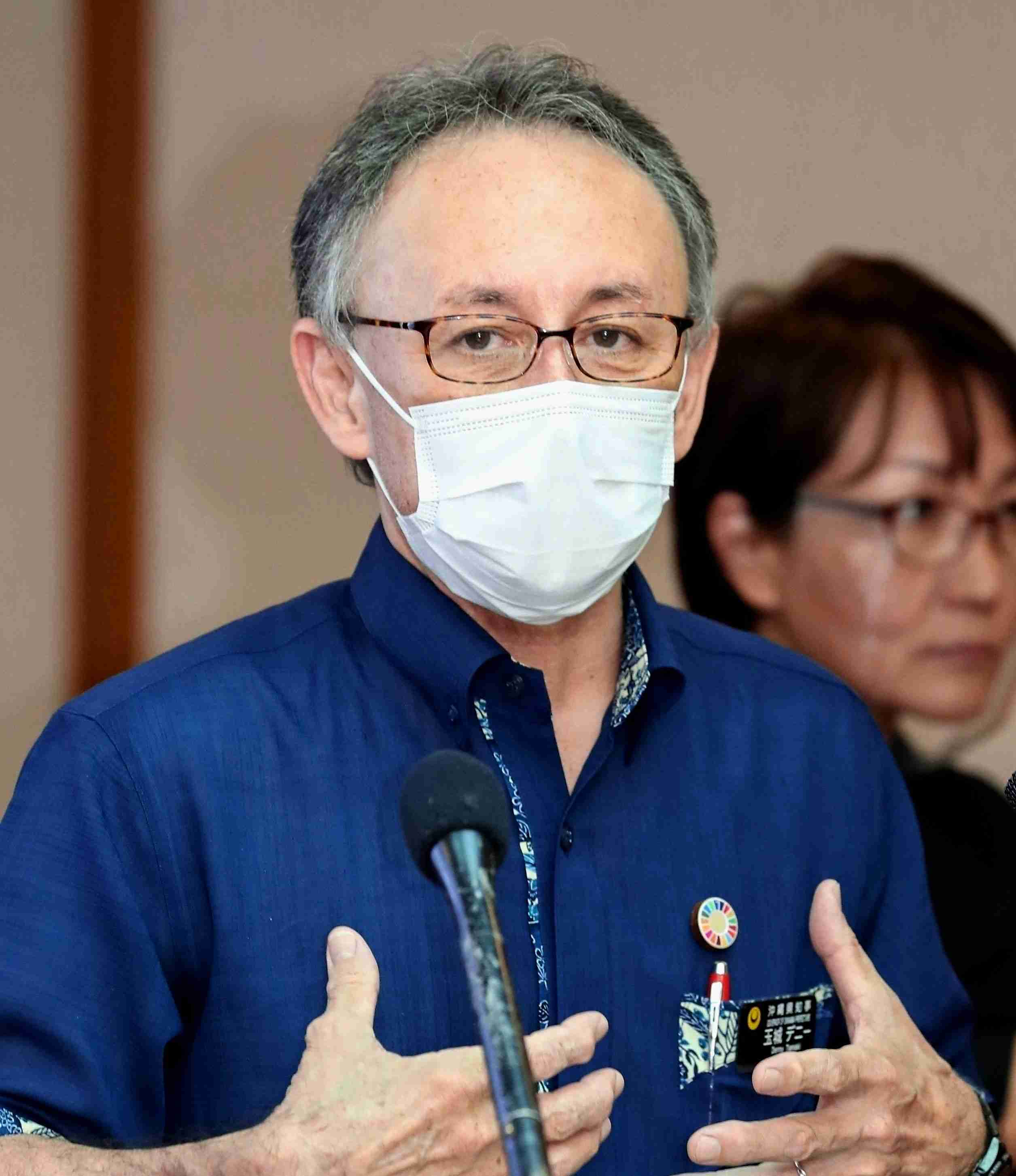 「企業から希望ない」　沖縄のデニー知事、アストラゼネカ製の優先配分を断る | 沖縄タイムス＋プラス　プレミアム | 沖縄タイムス＋プラス