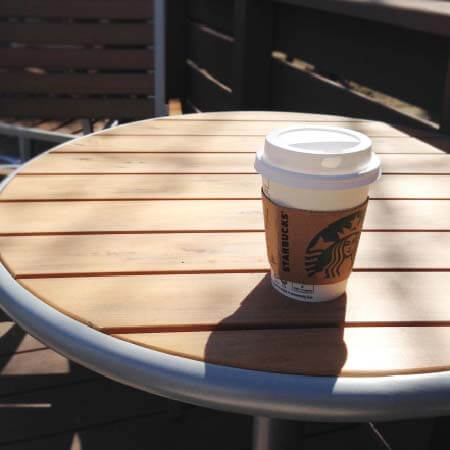 「スタバ」閉店前の“2割引き”全国展開に微妙な声が出たワケとは？  |  Asagei Biz-アサ芸ビズ