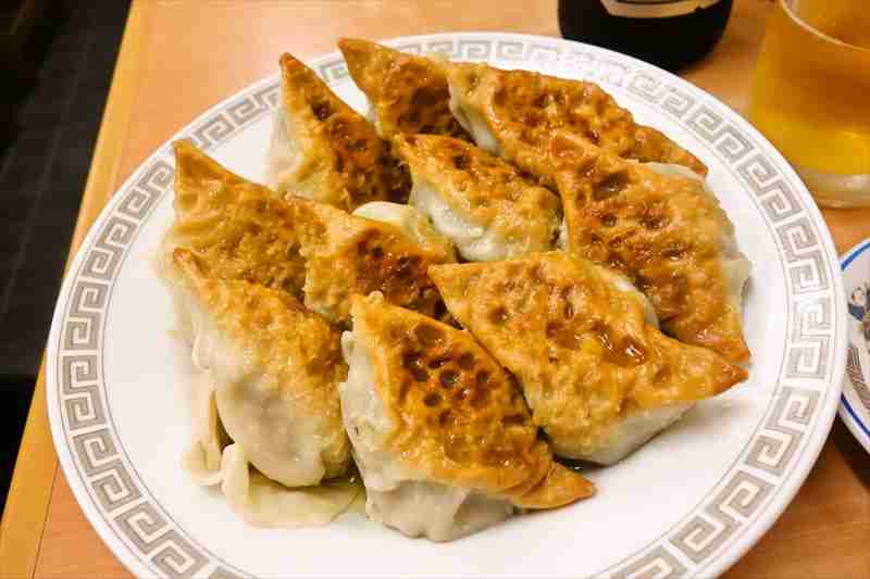 並んででも食べたい「中央亭」の餃子ってどんな感じ？【静岡】 - メシ通 | ホットペッパーグルメ
