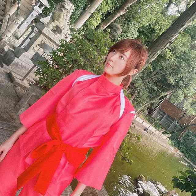 松井珠理奈、『千と千尋の神隠し』“千”のコスプレ姿に「かっこよさ全開」「めちゃくちゃ似合ってる！」