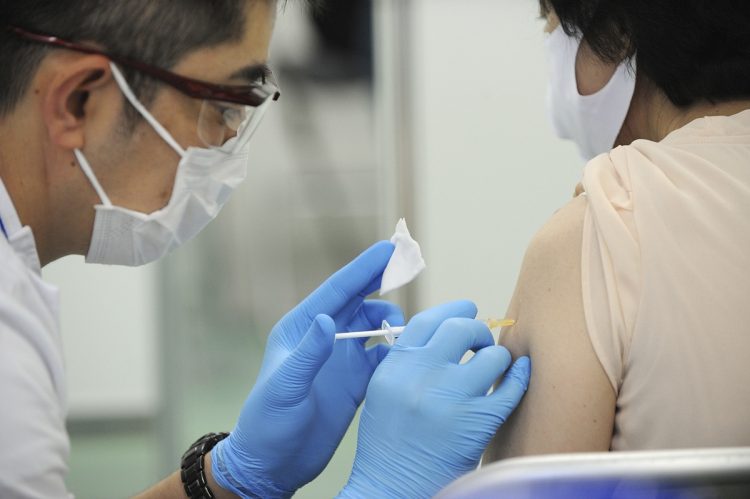 コロナワクチン接種後の死亡者550人超を分析　既往症、常用薬などに注目（NEWSポストセブン） - Yahoo!ニュース