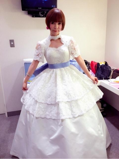 ブリブリなウェディング、カラードレスが見たい