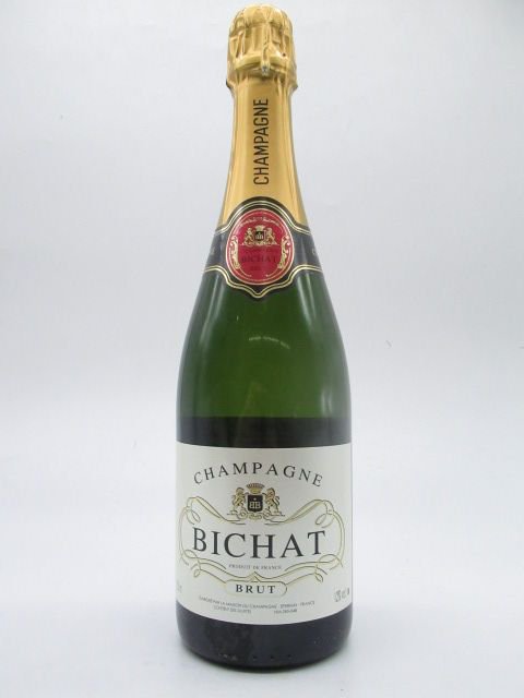 季節ごとに飲むお酒が変わる人