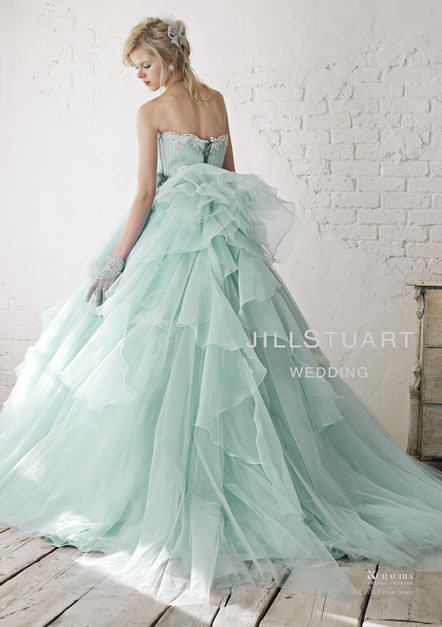 ブリブリなウェディング、カラードレスが見たい