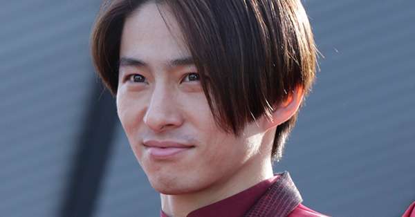 三宅健 周囲に語った胸中「永遠にV6続けたい」グループLINE継続も嘆願 | 女性自身