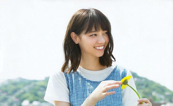 歯がないのは矯正中だから？？西野七瀬さんの歯並びの変化をまとめた。 - 大人矯正ろぐ