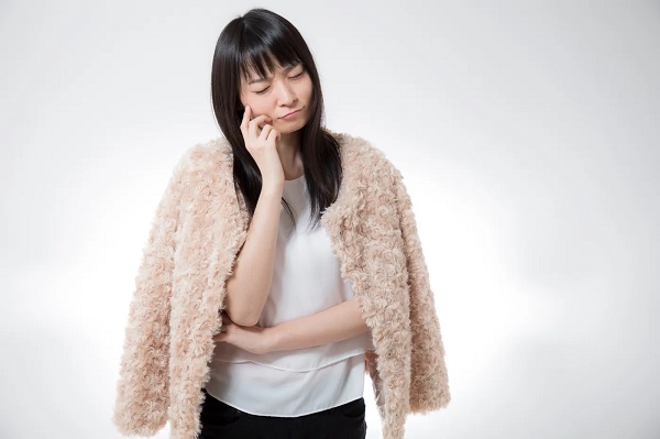 38歳女性「20歳の同僚に、玉砕覚悟で告白すべき？」　相談に注目集まる