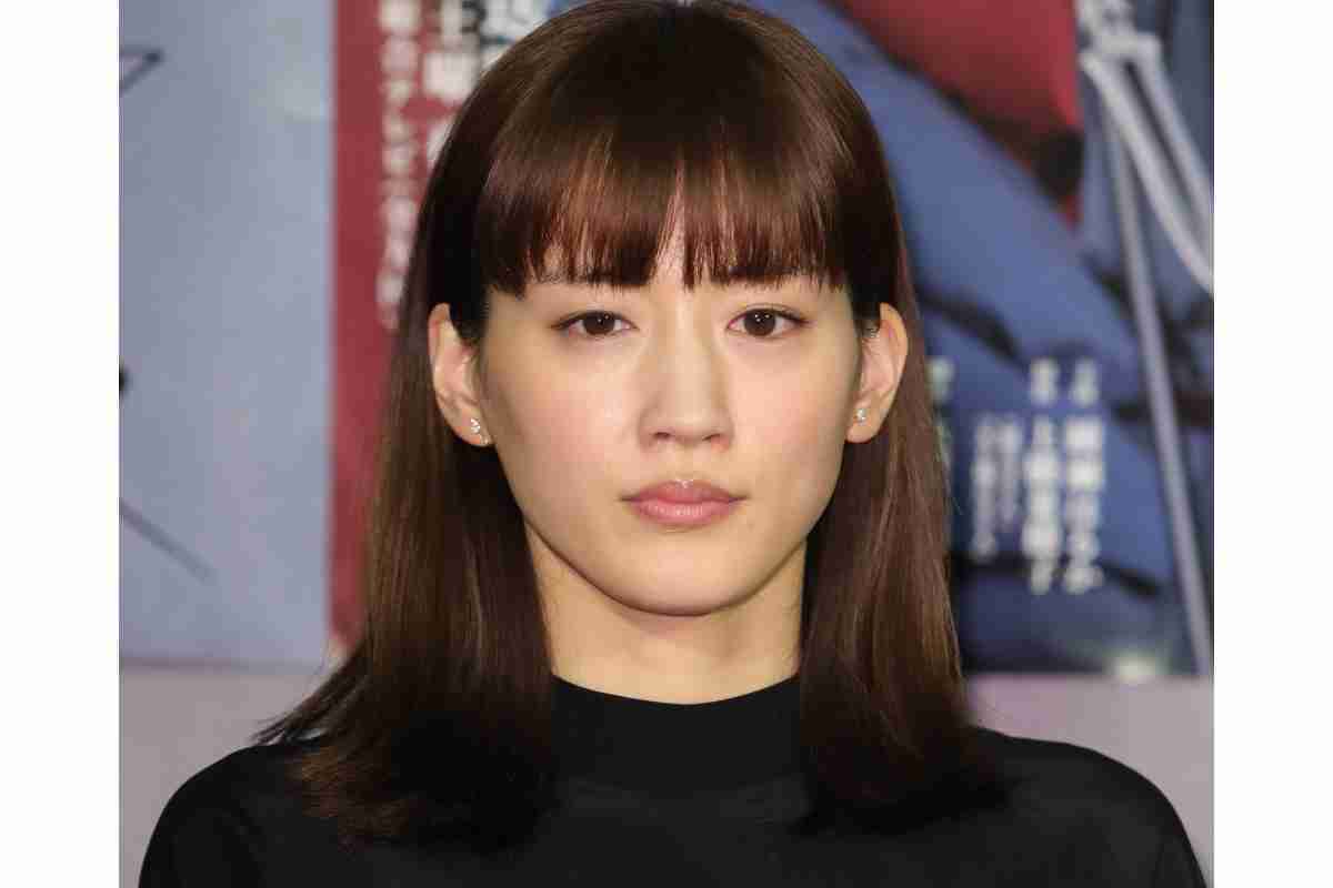 綾瀬はるか「返して！」激怒　母親が1億円投資トラブルに巻き込まれる｜NEWSポストセブン