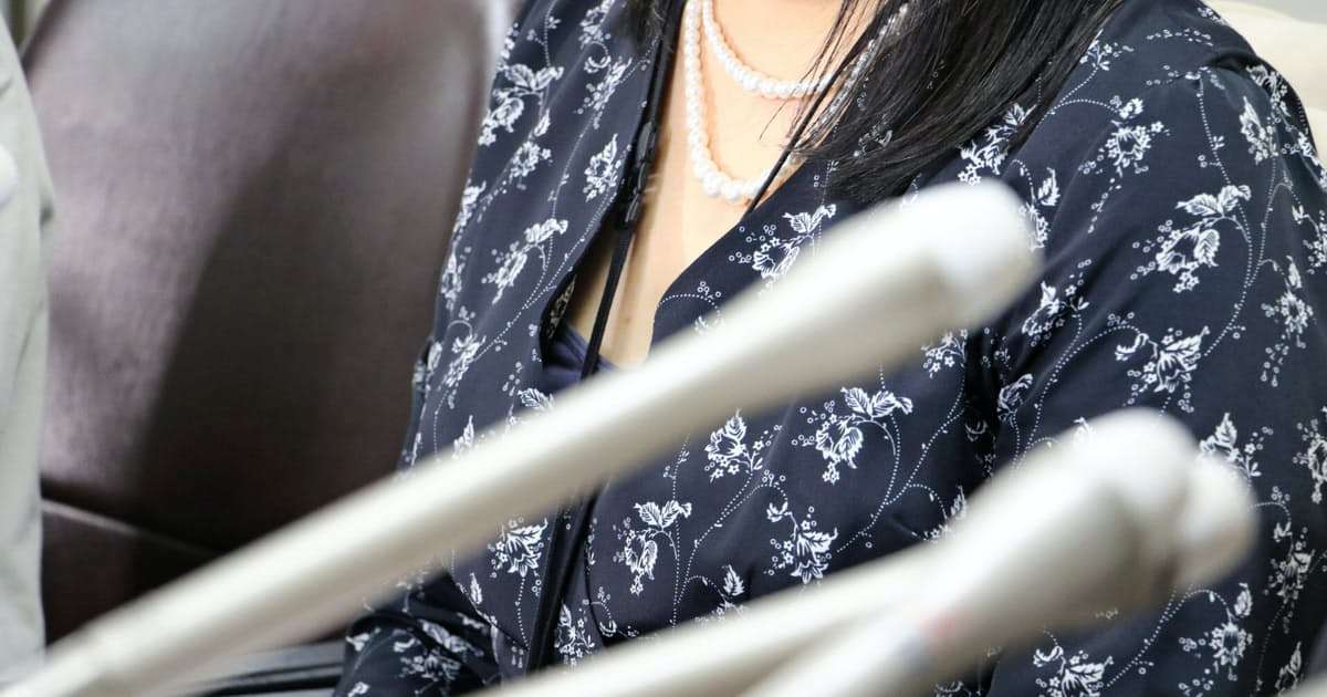 性同一性障害職員、利用トイレ制限は違法　東京地裁: 日本経済新聞