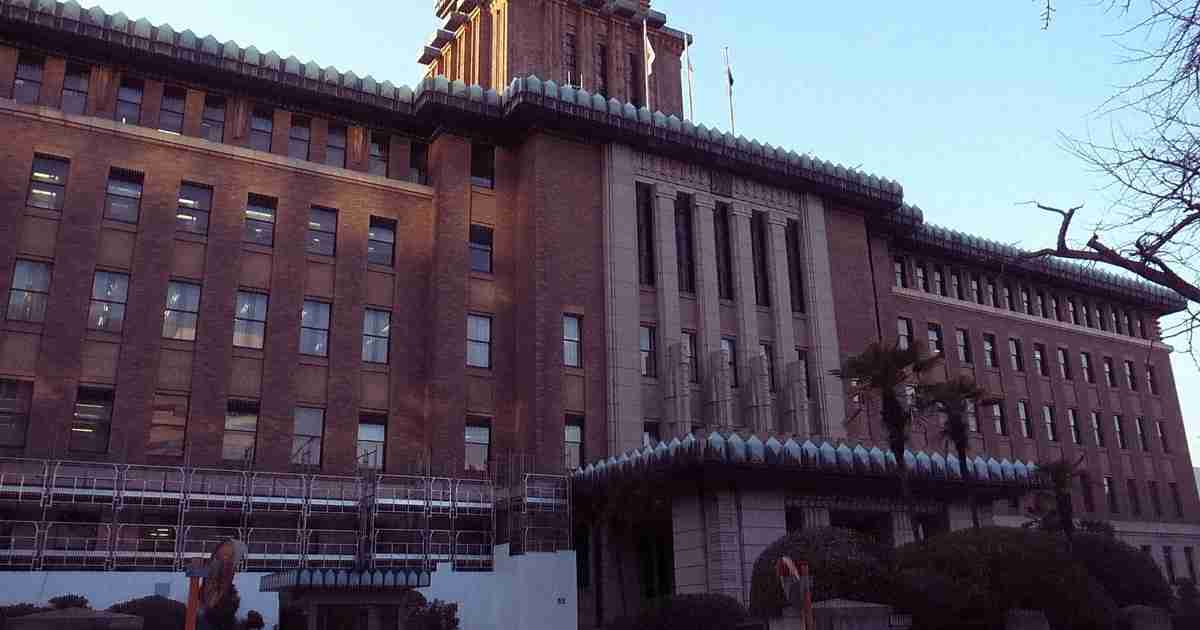 神奈川県、死亡職員遺族に1億円支払いで和解へ　パワハラは認めず | 毎日新聞
