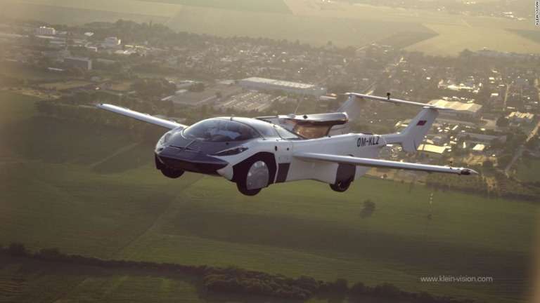 ホンダ、ロケット開発に注力　空飛ぶ車、遠隔操作ロボットも