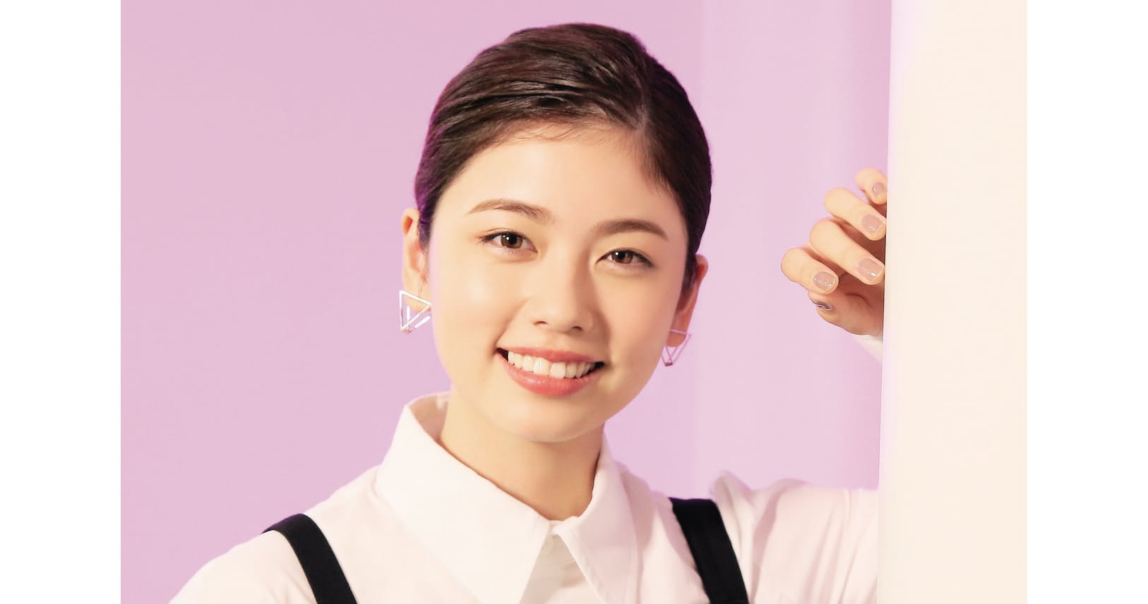 小芝風花　『彼女はキレイ～』キュンキュン味わって｜NIKKEI STYLE