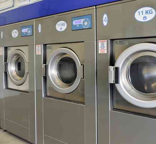 「服洗わず“臭い服”に慣れ地球救おう」と提案