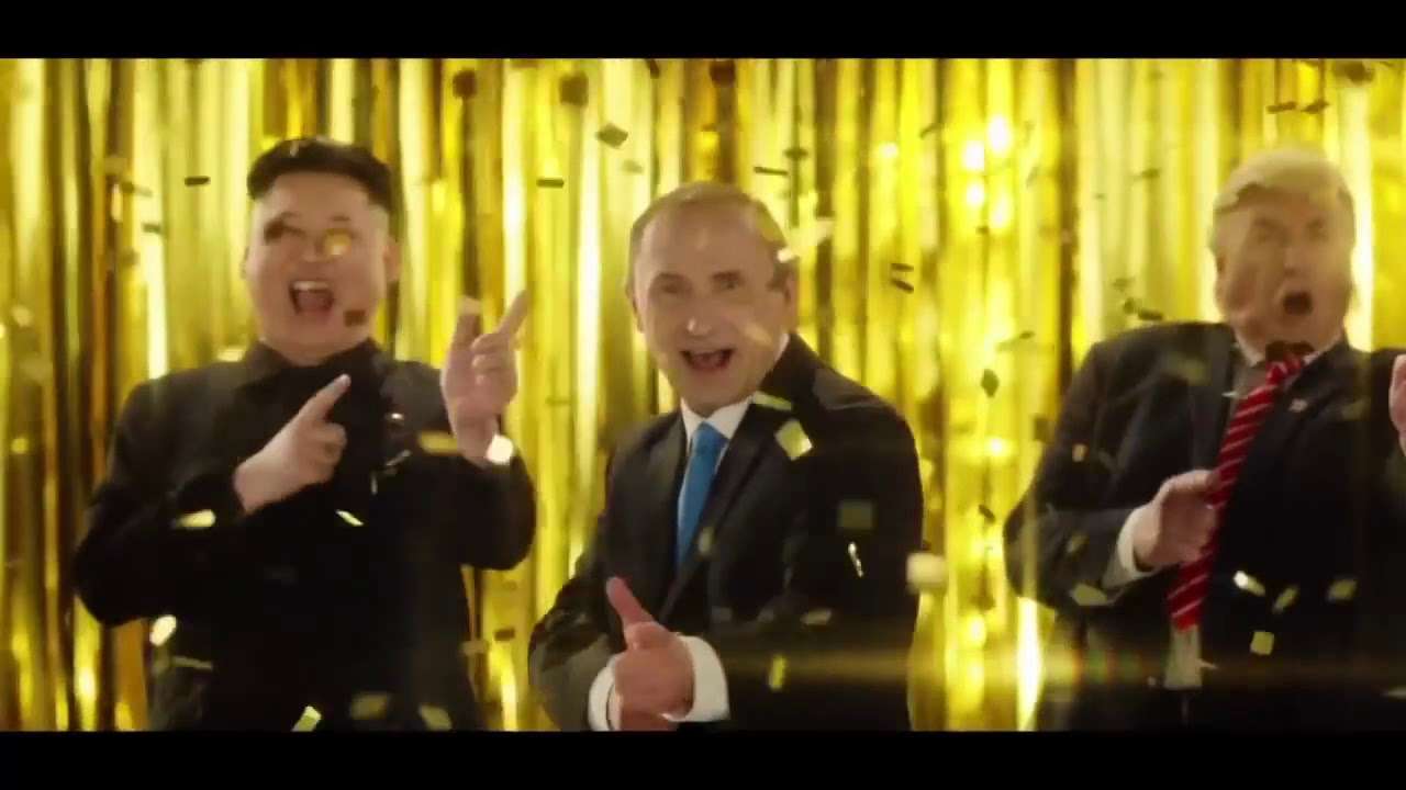 【面白CM】香港　携帯電話会社CM　トランプ、金正恩、プーチンが仲良すぎwww - YouTube