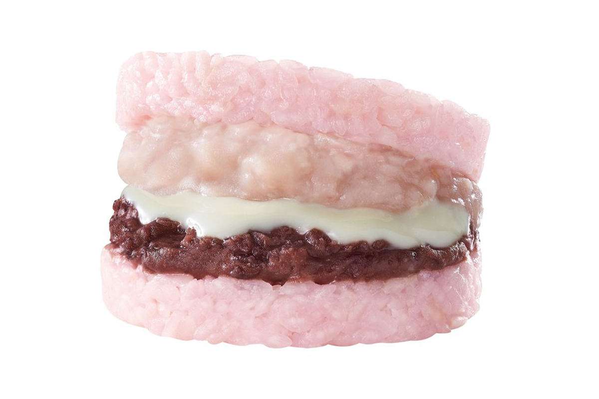 モスバーガーが海外で発売した「獺祭」コラボのライスバーガーがおいしそう
