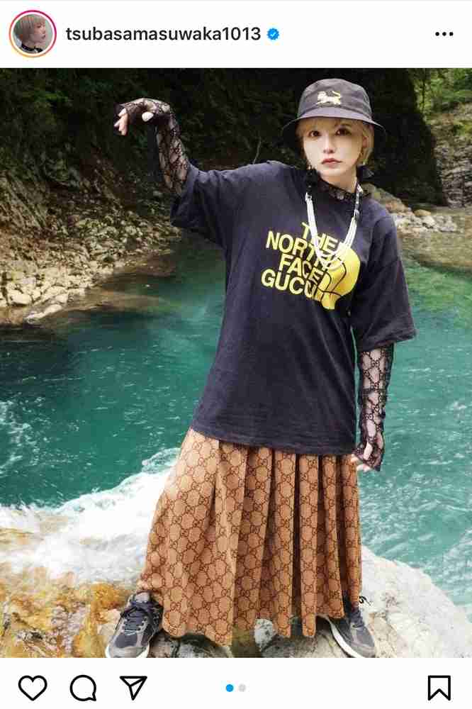 益若つばさ「癖の強いカメラマンのコスプレ」　私服グッチコーデ披露「中のスケスケのトップス使えます」
