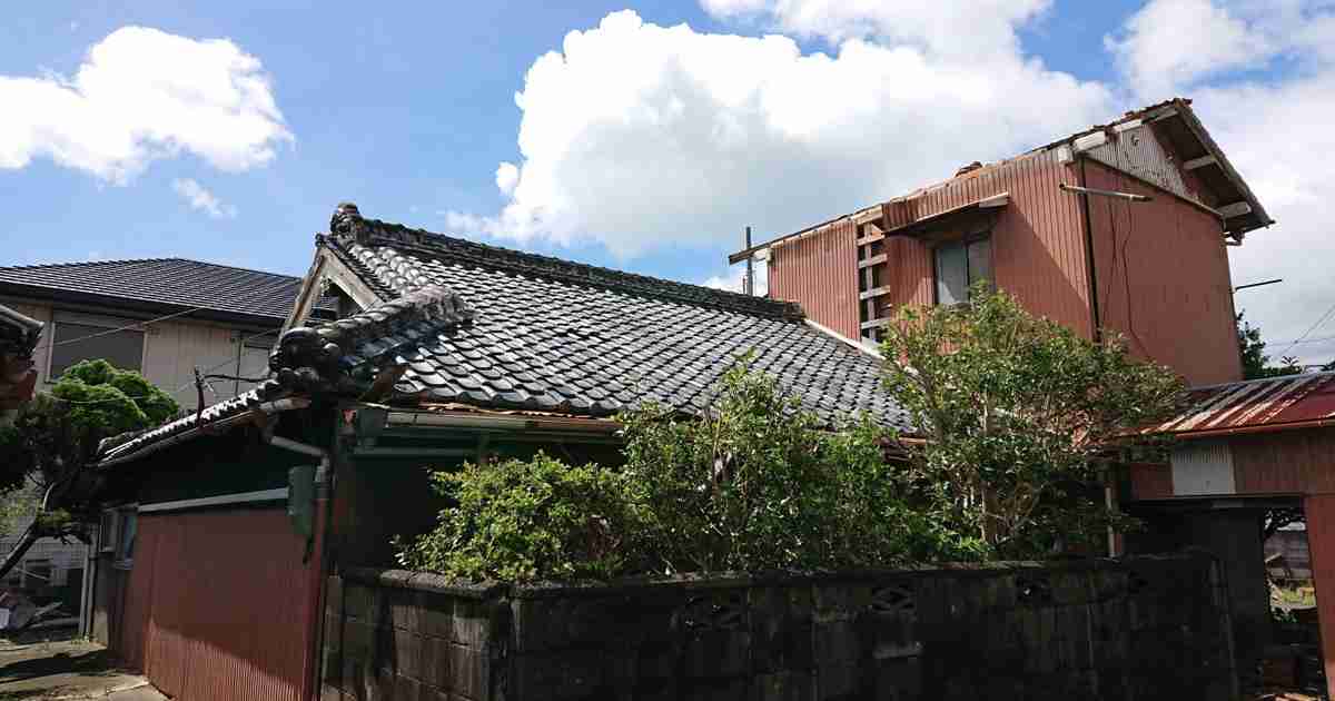 突風は竜巻の可能性　住宅51棟被害　小5けが　和歌山・美浜 | 毎日新聞