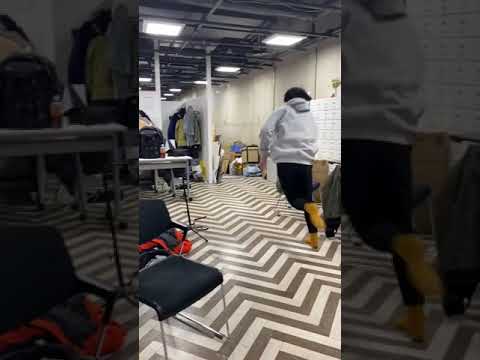 出囃子（でばやし）がなるまでなにも準備せず寝てて大パニック。 - YouTube