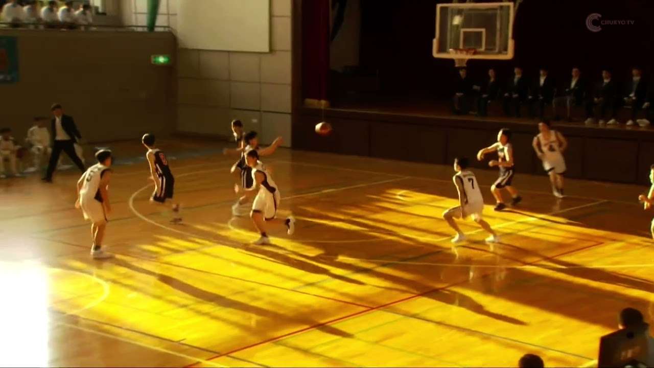 【浜辺美波】24時間テレビドラマ　岡部先生　魂の叫び「生徒が人生をやり直せる学校」21.08.21 - YouTube