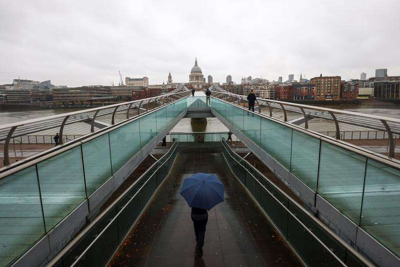   新型コロナ感染の若者の7人に1人が数カ月も後遺症＝英研究| Article [AMP]| Reuters