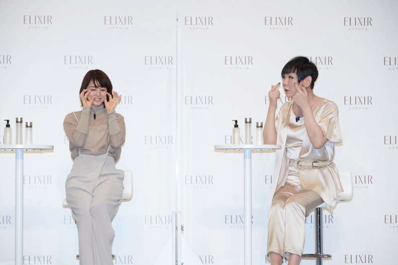 “つや玉”輝く新CMで石田ゆり子＆ミッツ・マングローブが初共演 | ジェイタメ