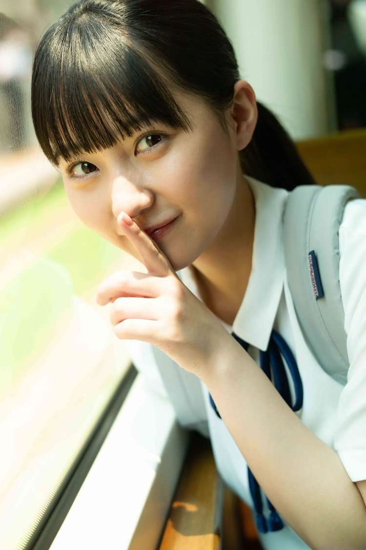 HKT48・田中美久「写真集」1位　寝起きスッピンや温泉シーンなど20歳の大胆カットも収録【オリコンランキング】 | ORICON NEWS