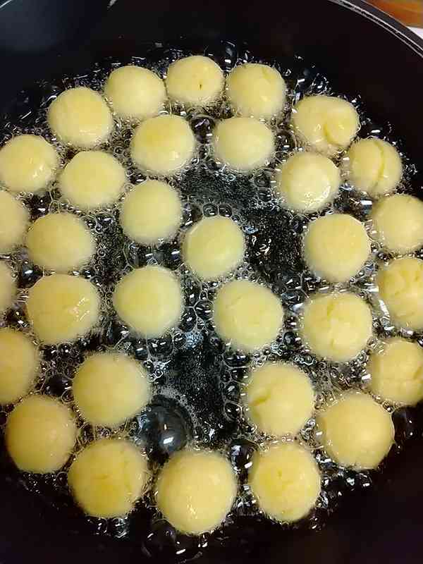 『ポンデリング』を作ろうとしたら、まさかの結果に！　「ごめん笑った」「見事な展開」