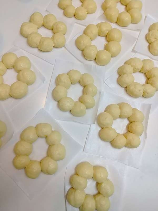 『ポンデリング』を作ろうとしたら、まさかの結果に！　「ごめん笑った」「見事な展開」