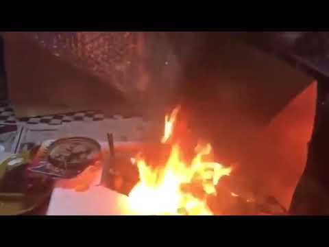 部屋でBBQ 火事を起こし放送事故 - YouTube
