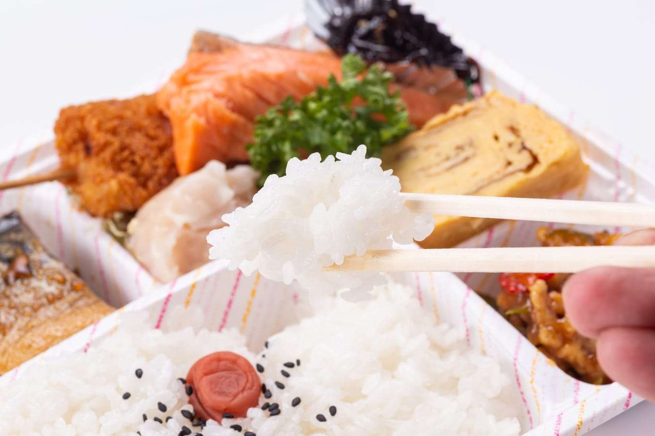 幕の内弁当で最初に食べるものランキング！ 食事で好きなものはいつ食べる？ 最初か最後か、それとも合間か……最も多いのは？ - All About NEWS