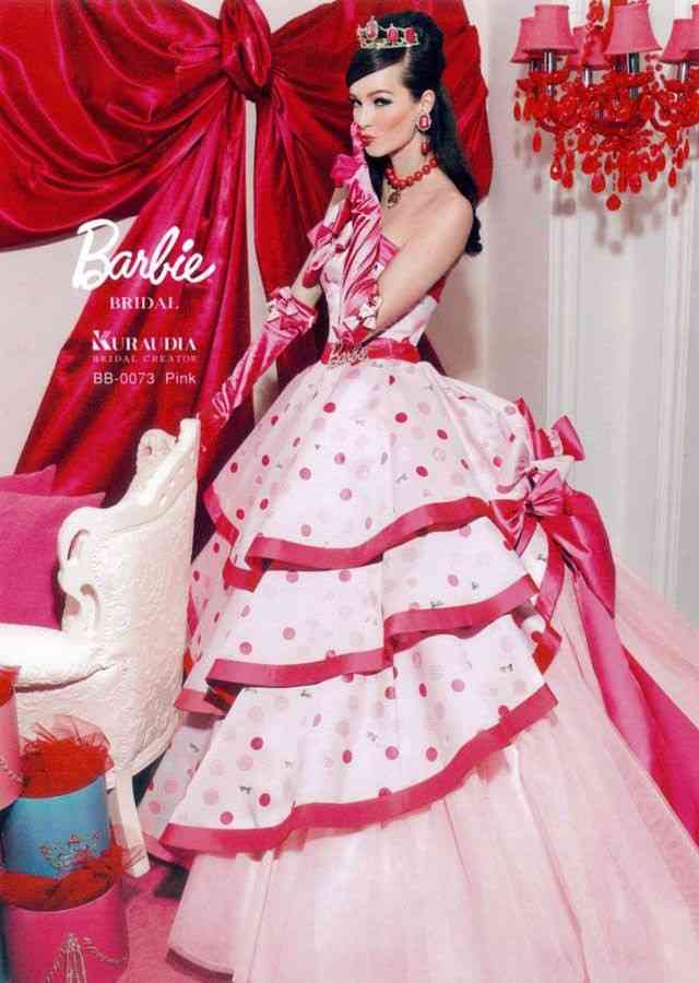 ブリブリなウェディング、カラードレスが見たい