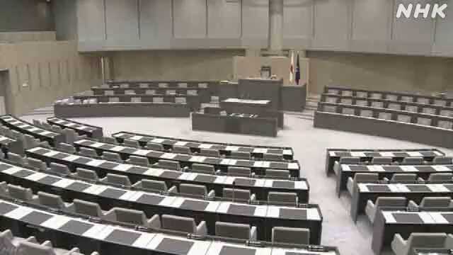 無免許運転事故の都議 都議会が２回目の辞職勧告決議｜NHK 首都圏のニュース
