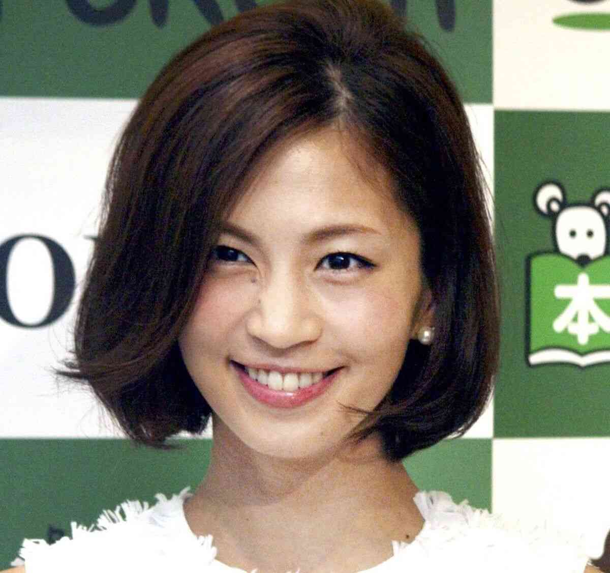 安田美沙子、はだしで長男＆次男と芋掘り「子供たち輝いてる」「色々経験させてあげて素敵」