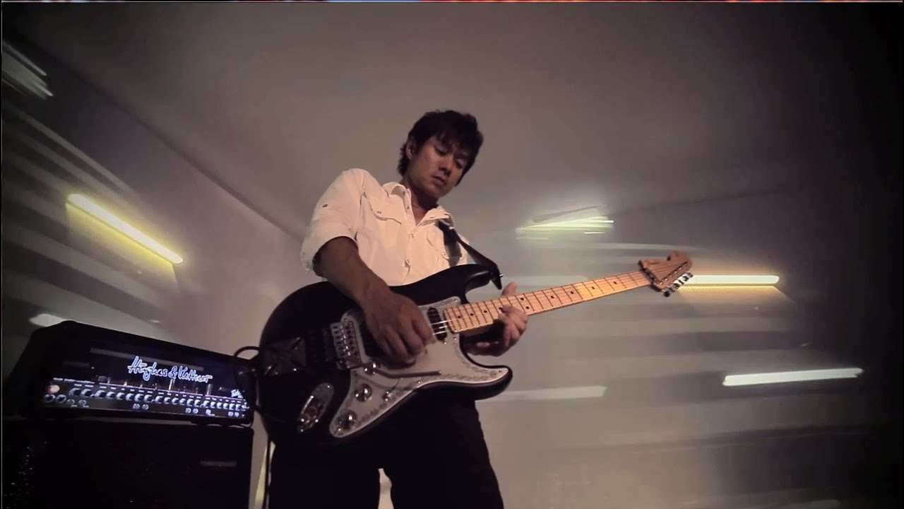 春畑道哉 「JAGUAR '13」Music Video 【フジテレビ系野球中継テーマ曲】 - YouTube