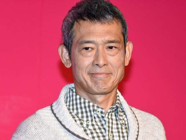 鶴見辰吾、『TOKYO MER』“喜多見チーフ”とのクランクアップショット　「2人の笑顔 癒されます」の声（クランクイン！） - Yahoo!ニュース