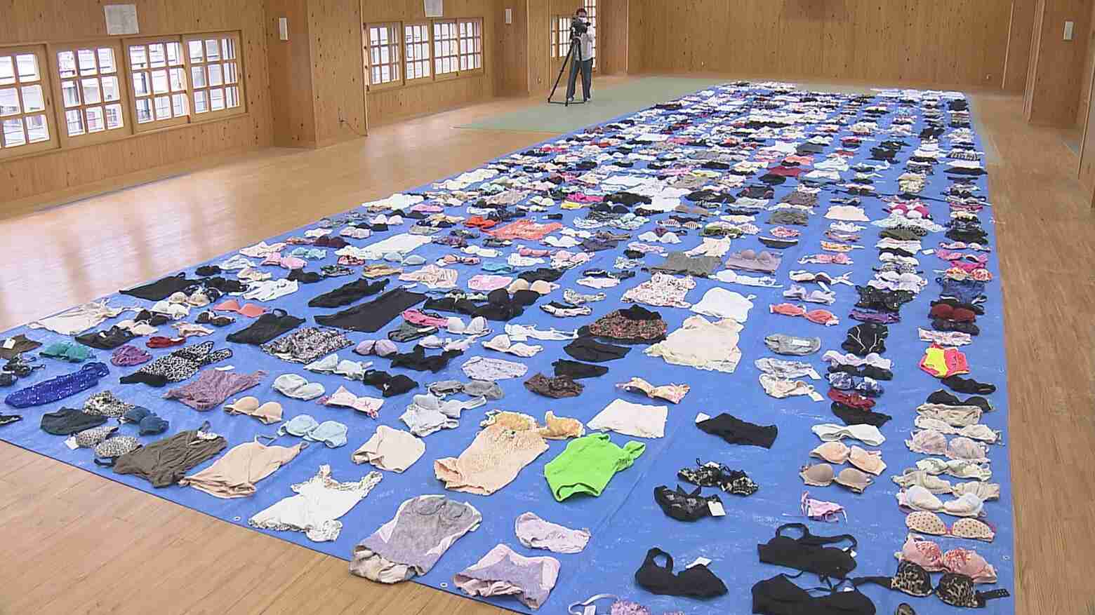 「近年例がない」容疑者宅から730枚の女性用下着を押収 大分・別府