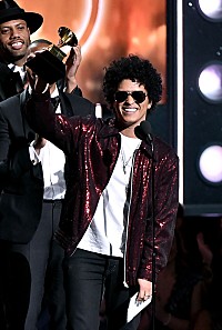 ブルーノ・マーズ、“ブルーノ”のニックネームの由来になったプロレスラーを悼む | Daily News | Billboard JAPAN