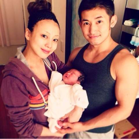 才賀紀左衛門と寿るいの浮気フライデー＆元嫁や離婚歴を総まとめ！