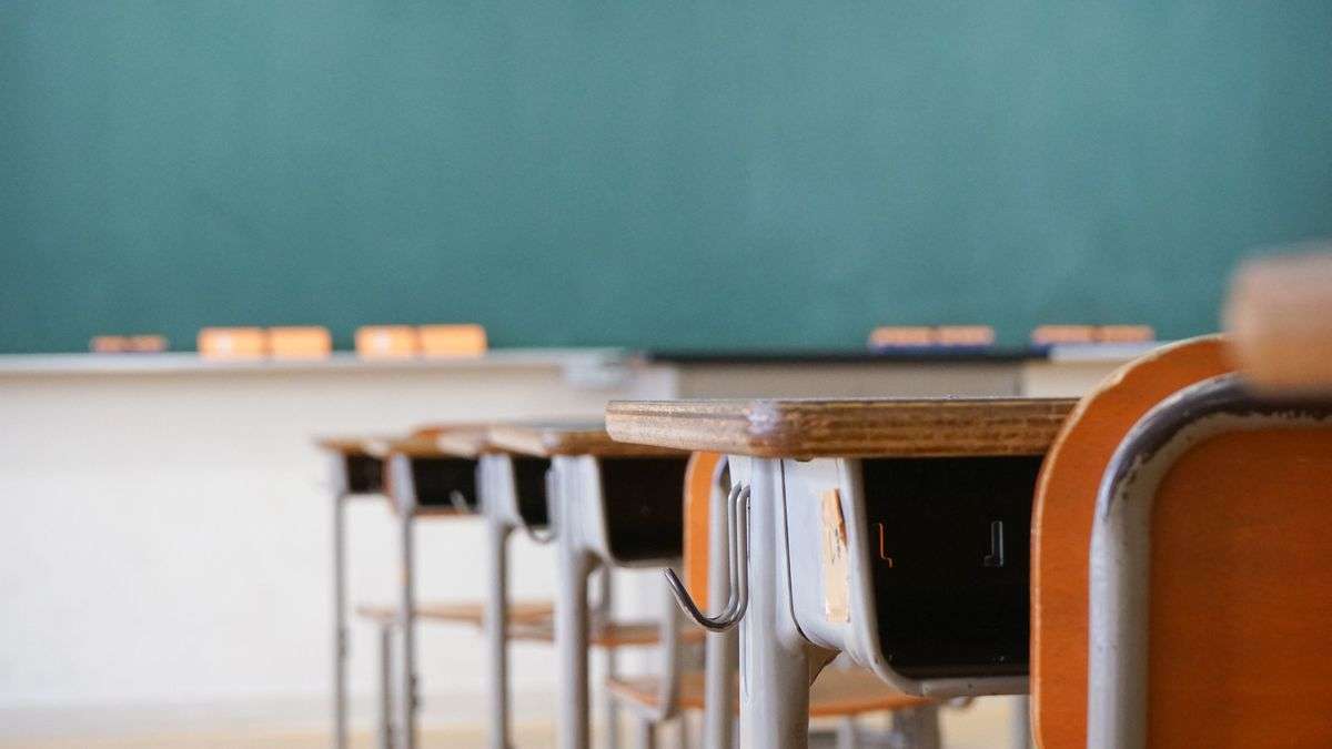 ｢小中学生の自殺が過去最悪ペース｣コロナ禍だからこそ親が絶対に見逃してはいけないサイン ｢朝起きられない｣は要注意 | PRESIDENT Online（プレジデントオンライン）