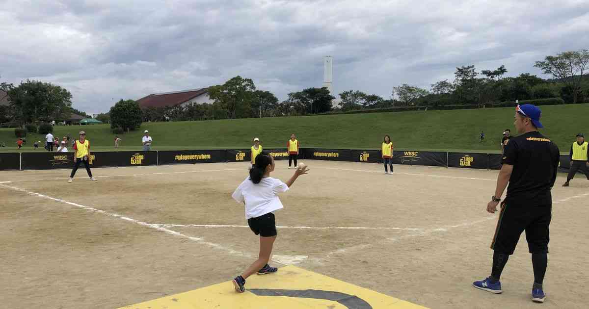 五輪復帰は「手打ち野球」で⁈　男女混合5人制、ゴムボール使用…アフリカでも人気