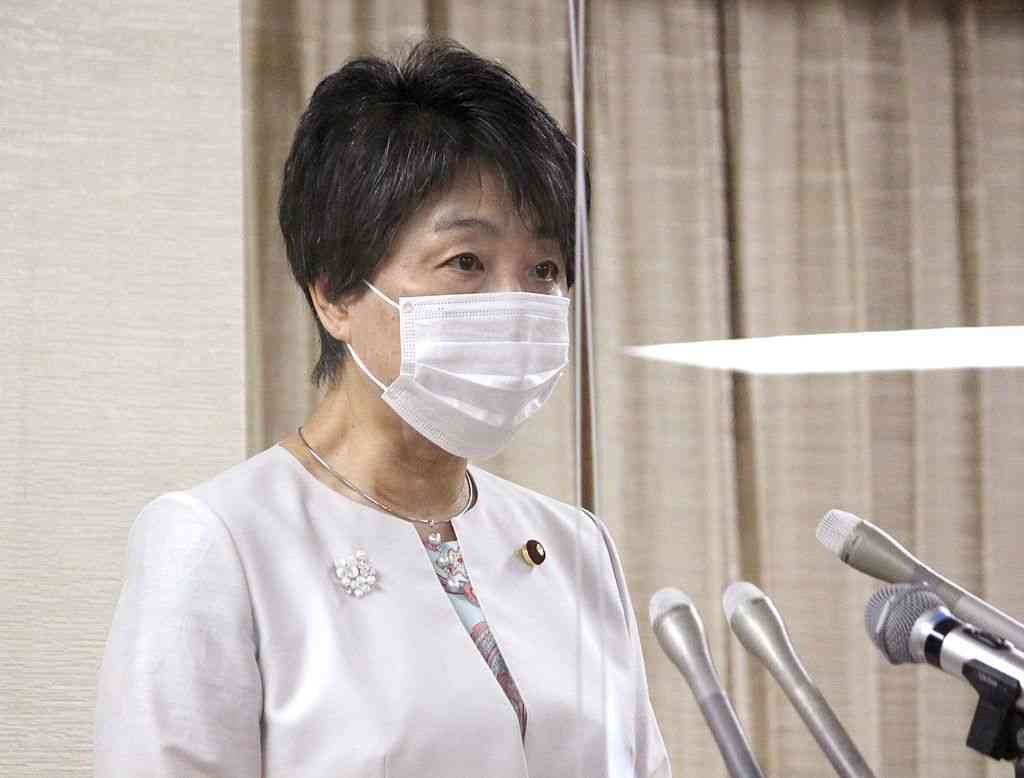 性暴力「撮影罪」新設を検討　強制性交の要件緩和も　法相諮問へ