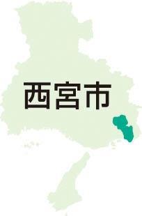 駆けつけた警察官を足蹴り、さらに顔面殴る　３２歳の男逮捕　「線路で置き石」と通報される｜事件・事故｜神戸新聞NEXT