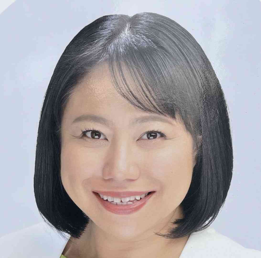 木下富美子都議のポスターが剥がれない！ 都民ファ議員「彼女の議席に対する執念」