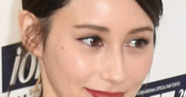 ダレノガレ明美　元保護犬の死で悪徳ブリーダーに激怒「子供が産めなくなった瞬間ポイ」 | 東スポのニュースに関するニュースを掲載