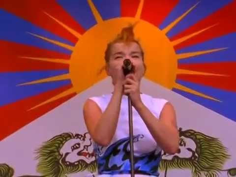 Bjork   Hyper Ballad Live @ Tibetan Freedom Concert - YouTube