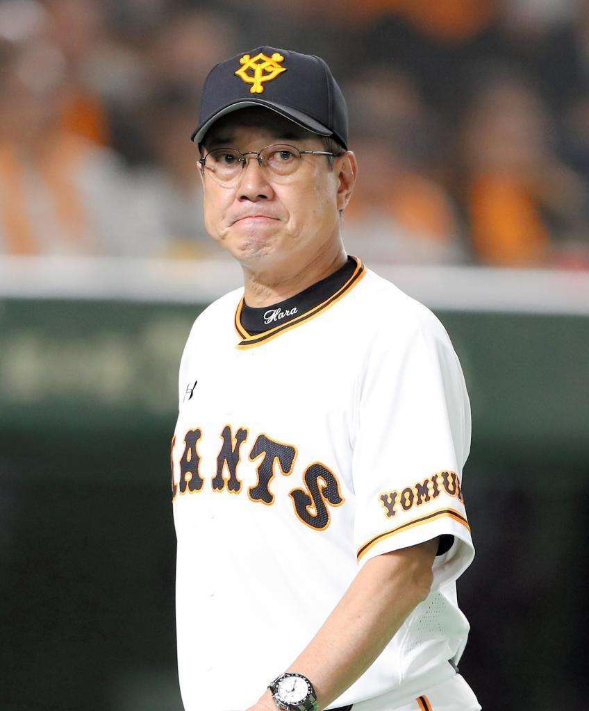 巨人原監督「来季続投」報道に、ファンから賛否両論 「チーム作りの限界」の指摘
