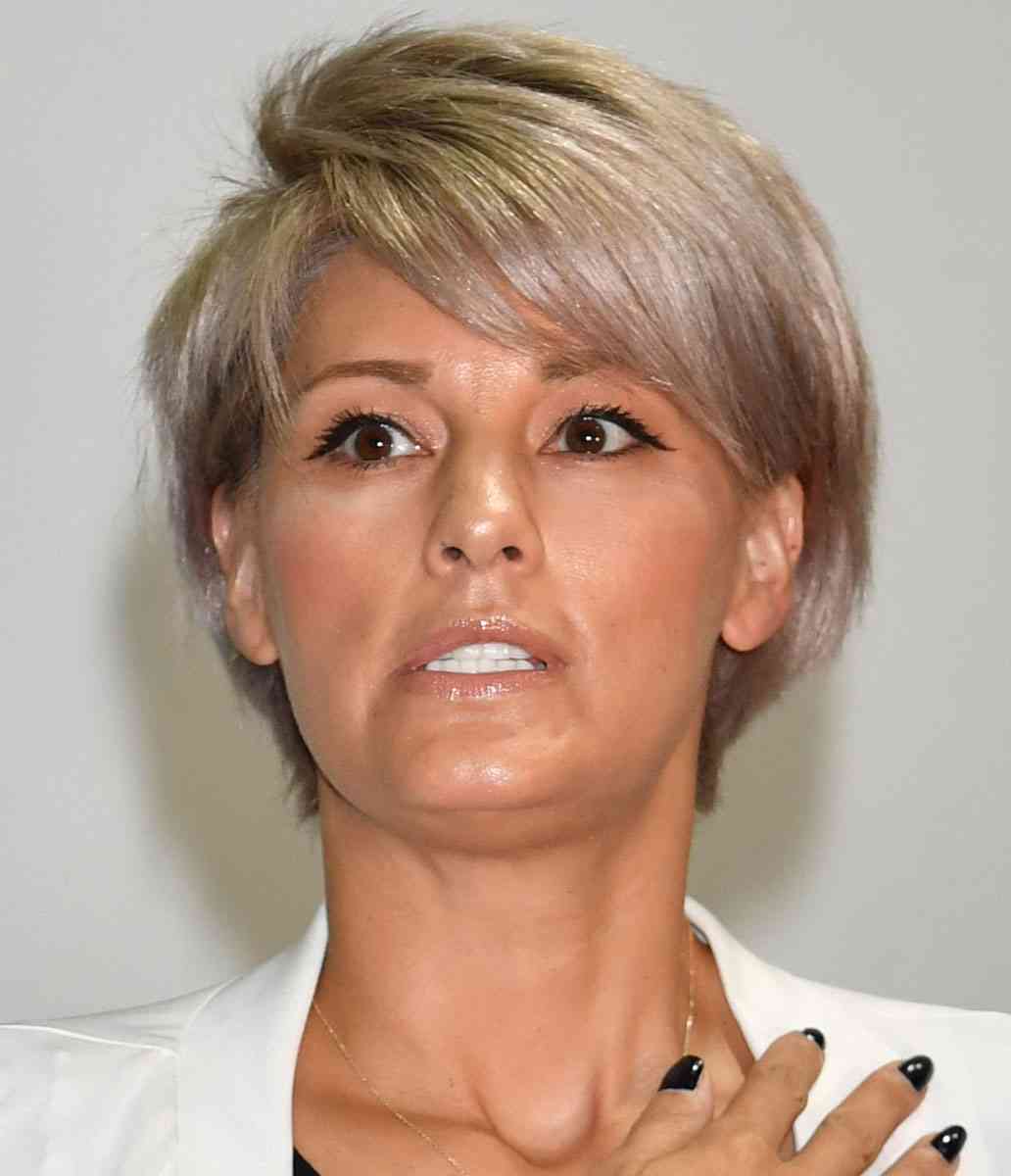 〝顔面黒塗り騒動〟は泥仕合に…　梅宮アンナ側が再否定！謝罪メールは「届いていない」（東スポWeb） - Yahoo!ニュース