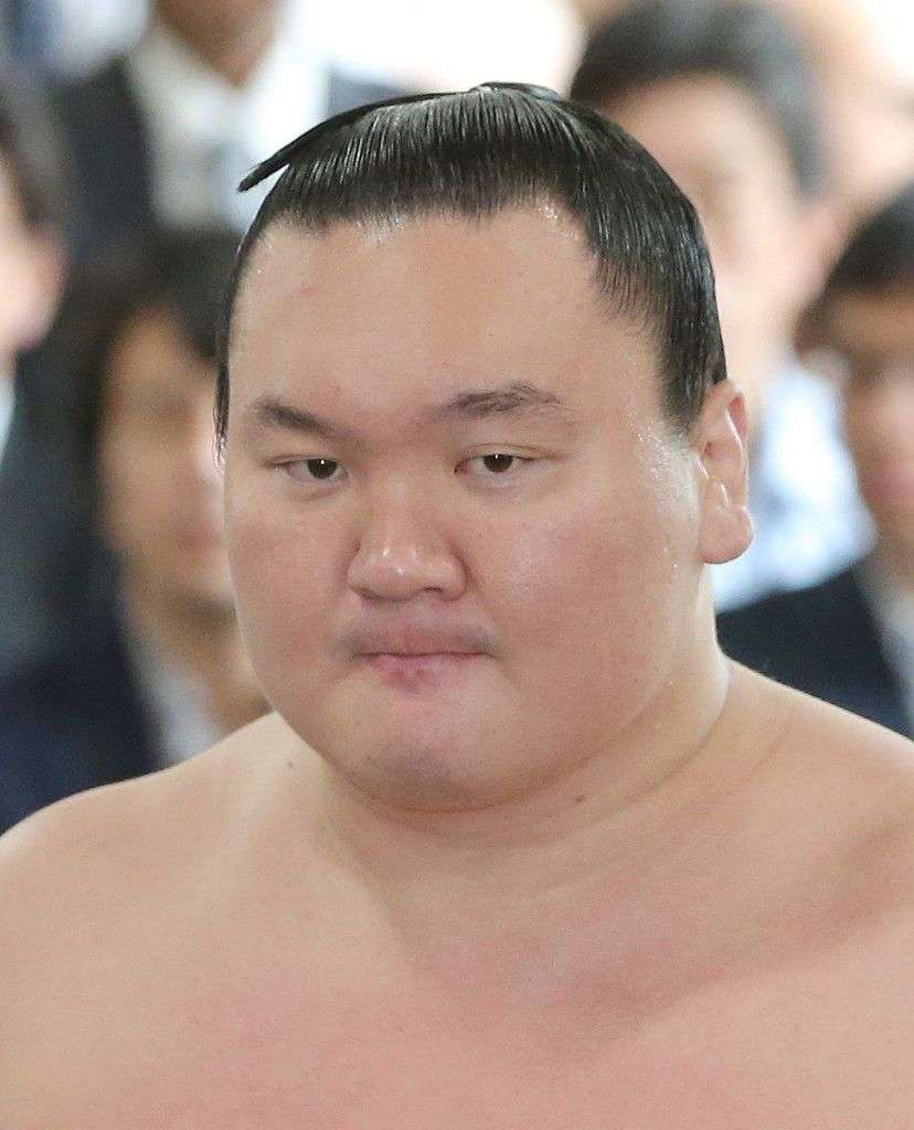 白鵬の引退と「間垣」襲名承認　異例の条件付き、誓約書にサイン―相撲協会：時事ドットコム